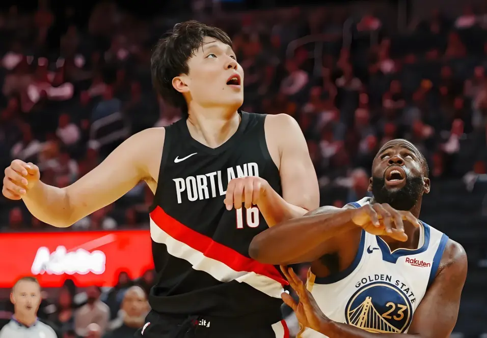 而从这个角, 篮板